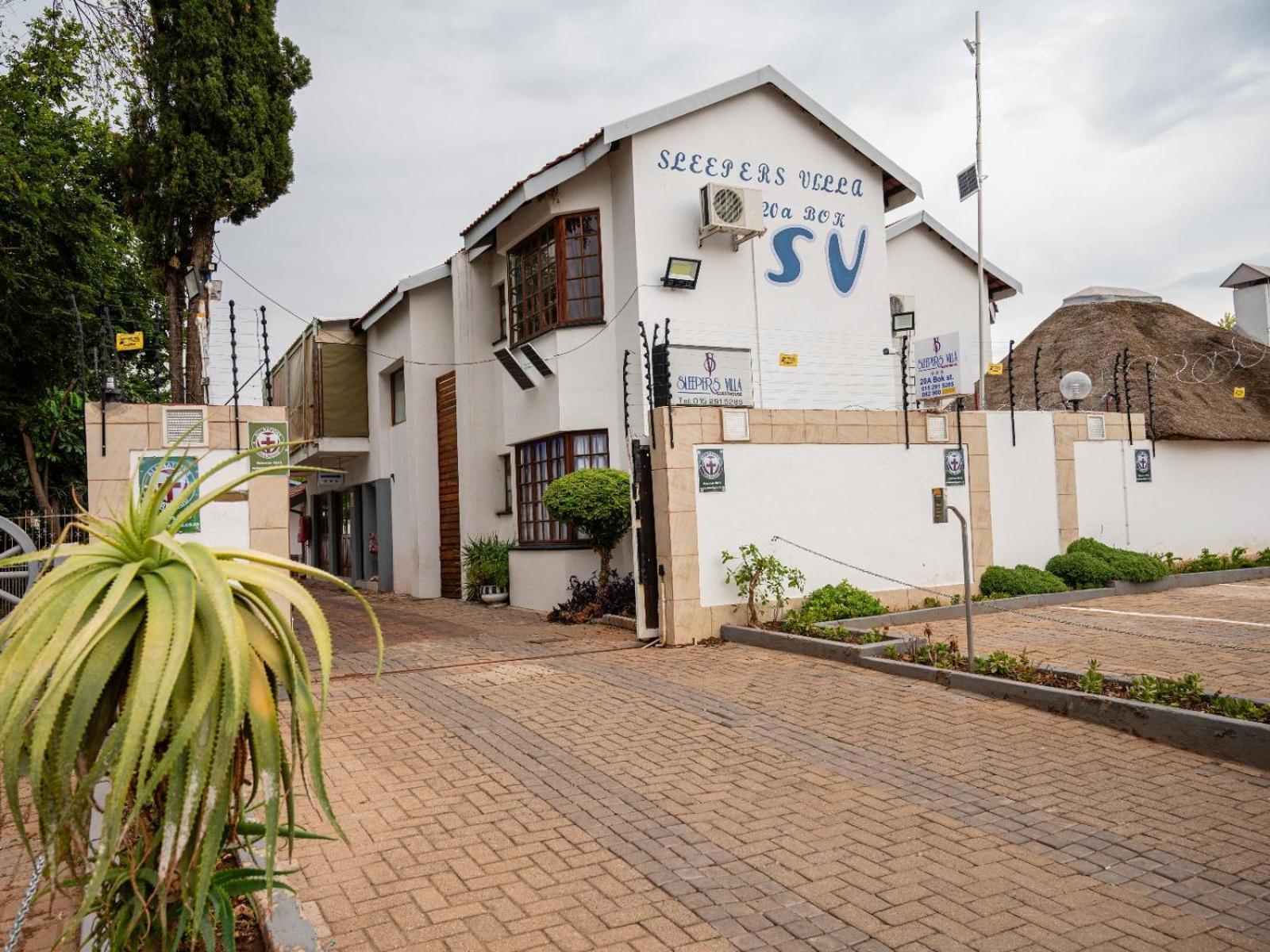Sleepers Villa Guesthouse Polokwane Exterior photo